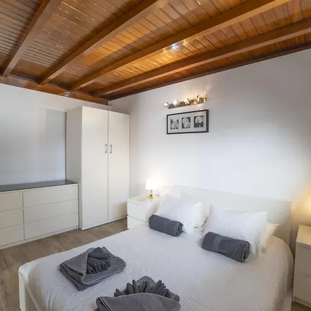 Sophisticated Lanzarote Mervella 4 Bedrooms Spacious Terrace Area Private Pool * Playa Blanca (Lanzarote)