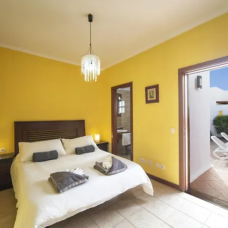 Villa Sophisticated Lanzarote Mervella 4 Bedrooms Spacious Terrace Area Private Pool Playa Blanca (Lanzarote)